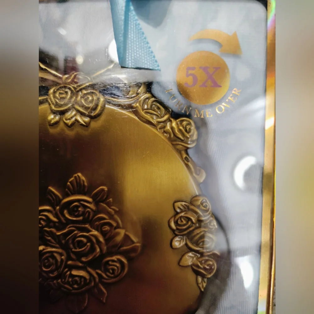 🌹*Lifestyle* GOLD FLORAL EMBOSSED Makeup Mirror🪞🌹 - Picture 3 of 4